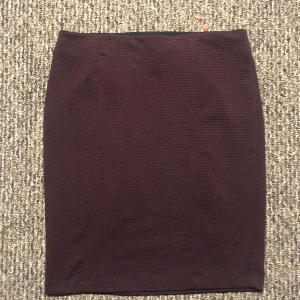 Red high waisted long skirt